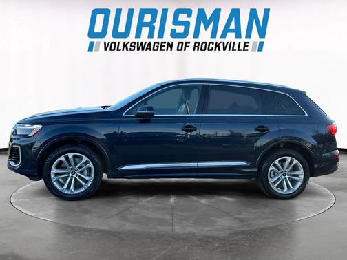 2025 Audi Q7 55 Premium Plus