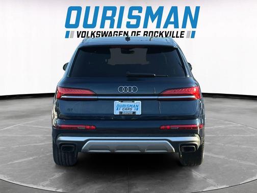 2025 Audi Q7 55 Premium Plus