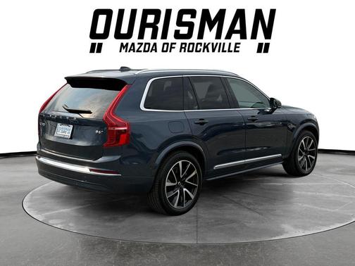 2023 Volvo XC90 B6 Plus 7-Seater