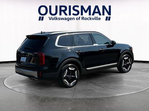 Ebony Black 2025 Kia Telluride S