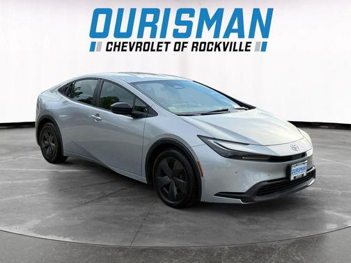 2024 Toyota Prius LE