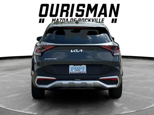 Gravity Gray 2023 Kia Sportage LX