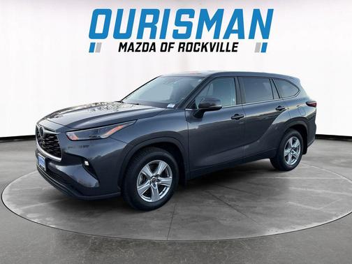 2024 Toyota Highlander LE