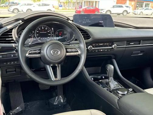 2023 Mazda Mazda3 FWD w/Preferred Package