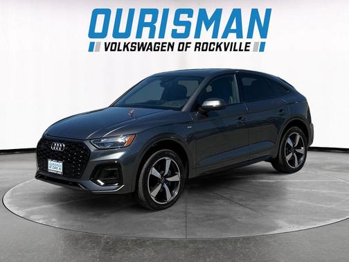 Daytona Gray Pearl Effect 2023 Audi Q5 45 S line Premium Plus
