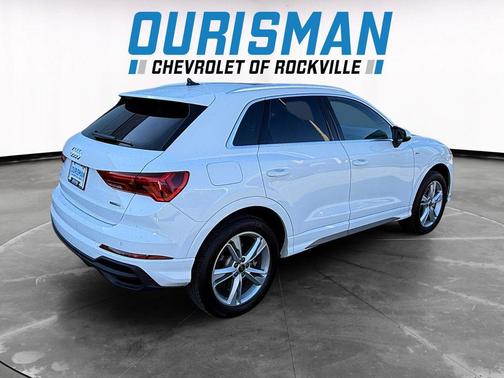 2024 Audi Q3 Premium 45 TFSI S line quattro Tiptronic