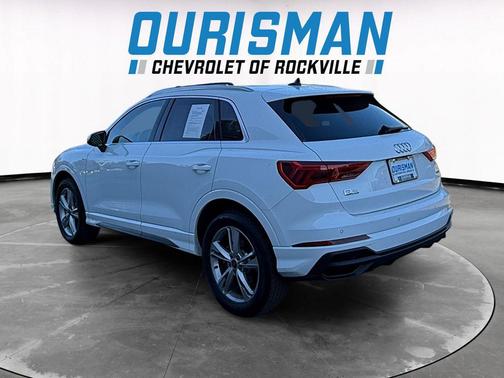 2024 Audi Q3 Premium 45 TFSI S line quattro Tiptronic