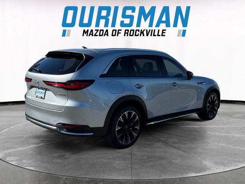 2024 Mazda CX-90 PHEV Premium