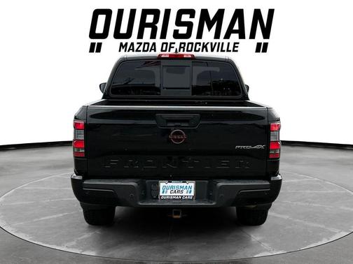 Super Black 2022 Nissan Frontier PRO-4X