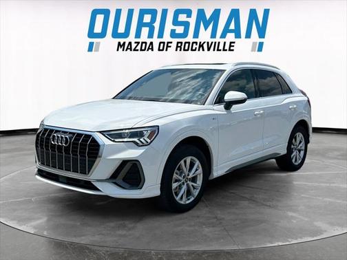 2024 Audi Q3 Premium 45 TFSI S line quattro Tiptronic