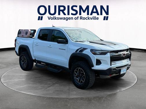 Summit White 2025 Chevrolet Colorado ZR2
