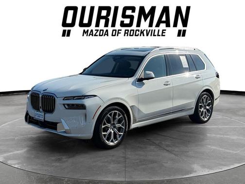 Alpine White 2024 BMW X7 xDrive40i