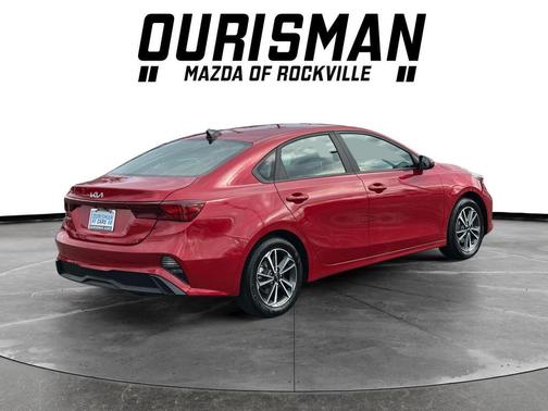 Currant Red 2023 Kia Forte LXS