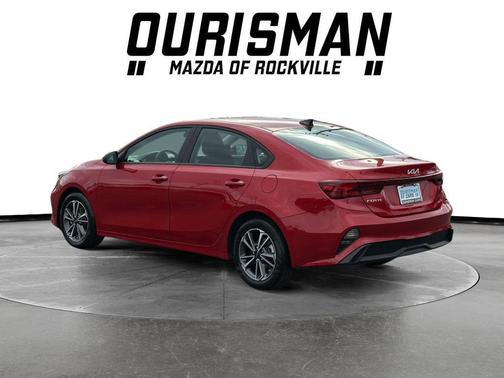 Currant Red 2023 Kia Forte LXS