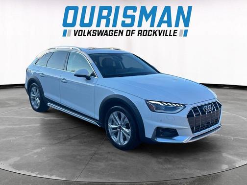 Glacier White Metallic 2023 Audi A4 allroad 45 Premium Plus