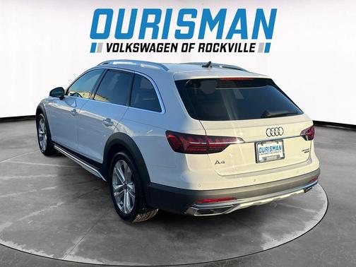 Glacier White Metallic 2023 Audi A4 allroad 45 Premium Plus