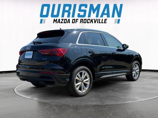 2024 Audi Q3 45 S line Premium Plus