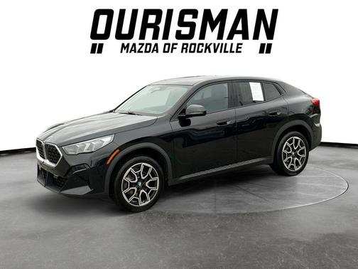 Black Sapphire Metallic 2024 BMW X2 xDrive28i