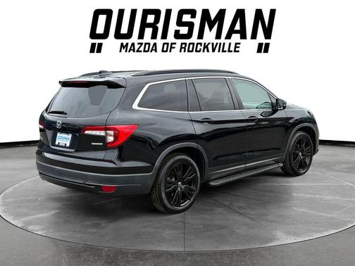 Crystal Black Pearl 2022 Honda Pilot 2WD Special Edition