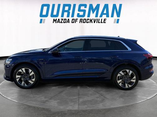 2023 Audi e-tron Premium quattro