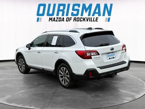 2019 Subaru Outback 2.5i Touring