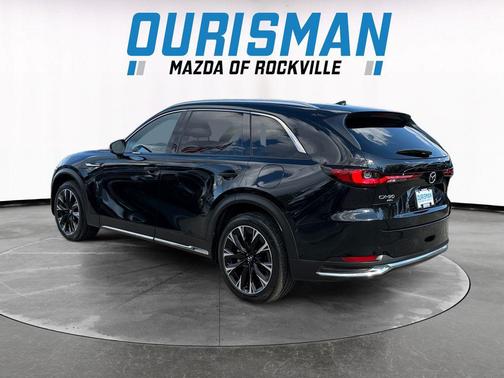 2024 Mazda CX-90 PHEV Premium Plus