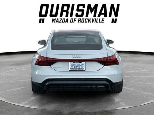 2023 Audi e-tron GT Prestige quattro