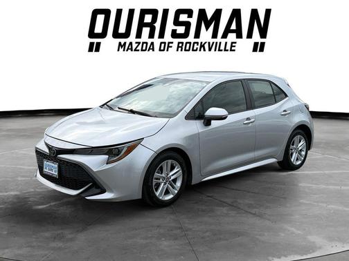 Classic Silver Metallic 2019 Toyota Corolla SE
