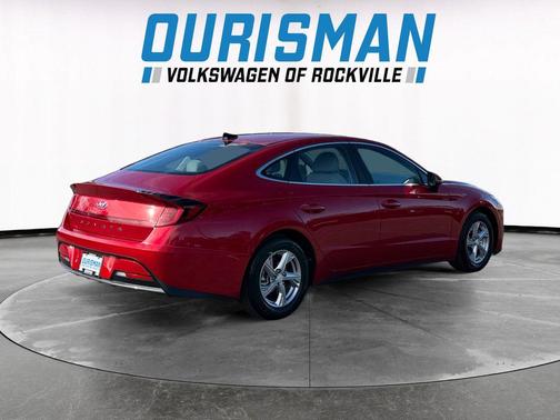 2022 Hyundai SONATA SE