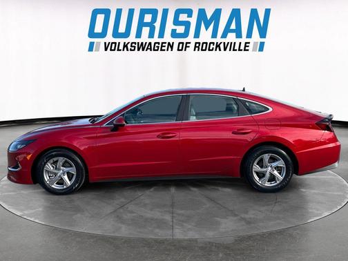 2022 Hyundai SONATA SE