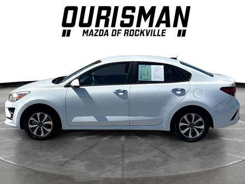 Clear White 2022 Kia Rio S