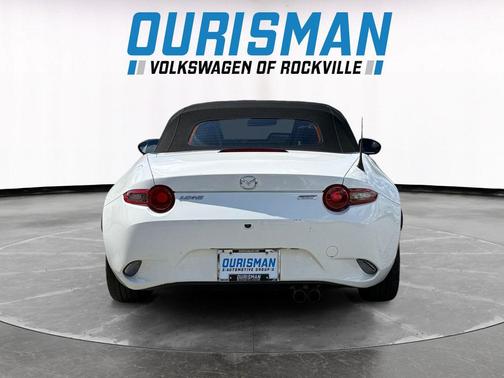 2019 Mazda MX-5 Miata Sport