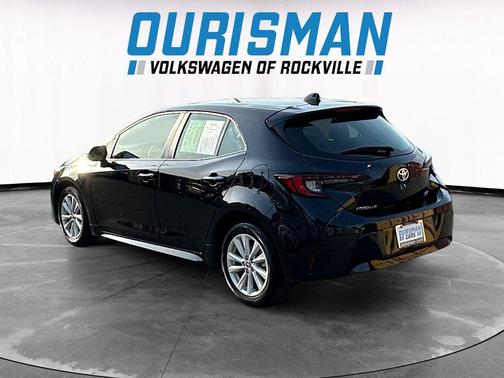 Midnight Black Metallic 2024 Toyota Corolla SE