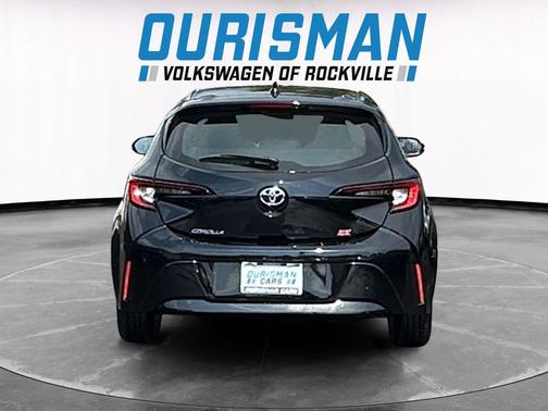 Midnight Black Metallic 2024 Toyota Corolla SE