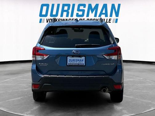 Horizon Blue 2023 Subaru Forester Limited