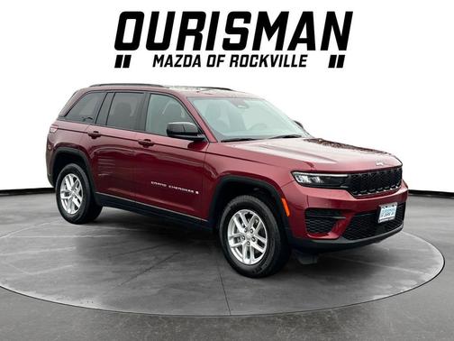 2024 Jeep Grand Cherokee Laredo