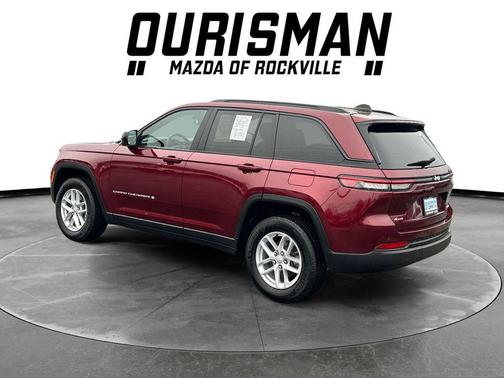 2024 Jeep Grand Cherokee Laredo