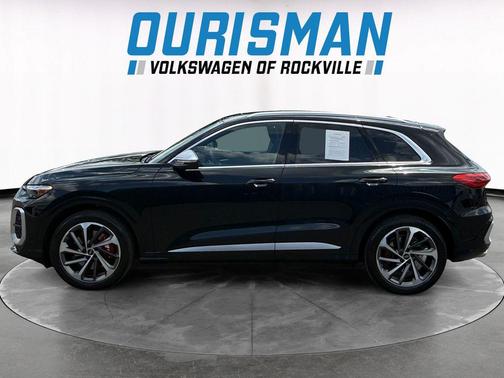 Black Metallic 2025 Audi SQ5 3.0T Premium Plus