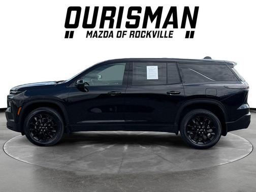Mosaic Black Metallic 2024 Chevrolet Traverse LS