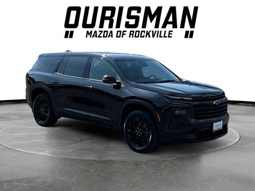 Mosaic Black Metallic 2024 Chevrolet Traverse LS
