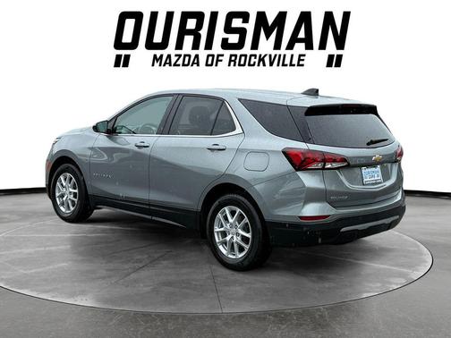 Sterling Gray Metallic 2024 Chevrolet Equinox 1LT
