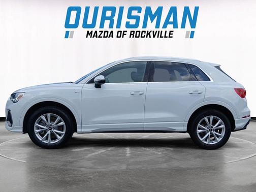 2024 Audi Q3 45 S line Premium Plus