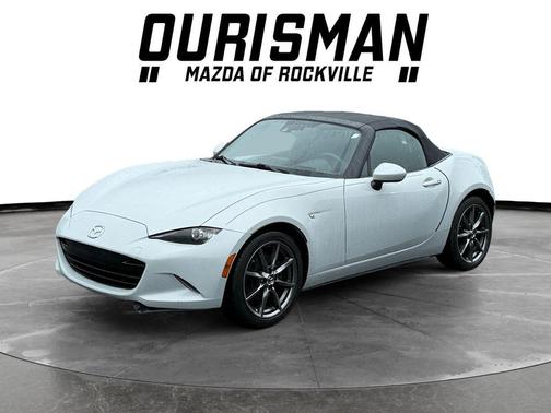 Ceramic White 2016 Mazda MX-5 Miata Grand Touring