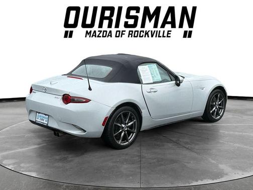 Ceramic White 2016 Mazda MX-5 Miata Grand Touring