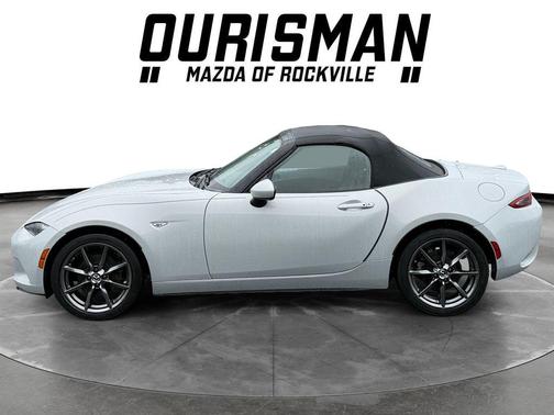 Ceramic White 2016 Mazda MX-5 Miata Grand Touring