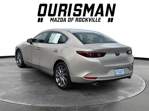 Quartz Metallic 2025 Mazda Mazda3 FWD w/Preferred Package