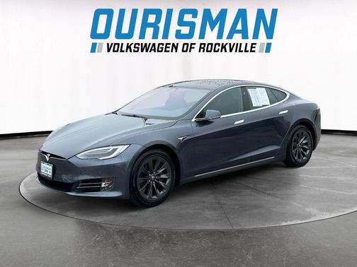 Gray 2019 Tesla Model S Long Range