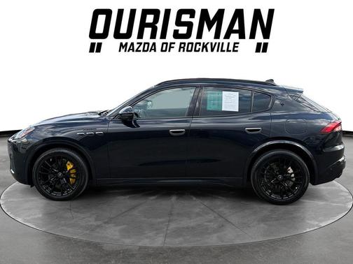 Nero Tempesta Metallic 2024 Maserati Grecale Modena