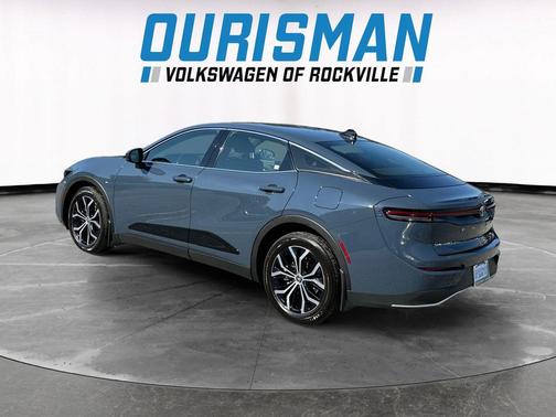 2025 Toyota Crown XLE