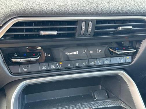 2024 Mazda CX-90 PHEV Base